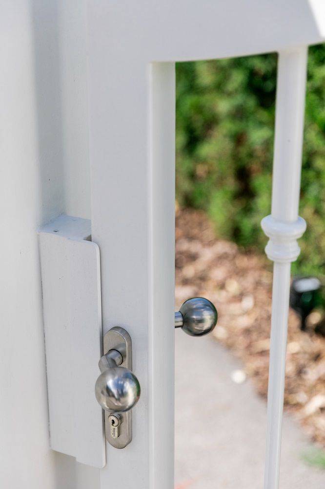 Einfahrtstore nach Maß von Eisenhauer Metallhandwerk